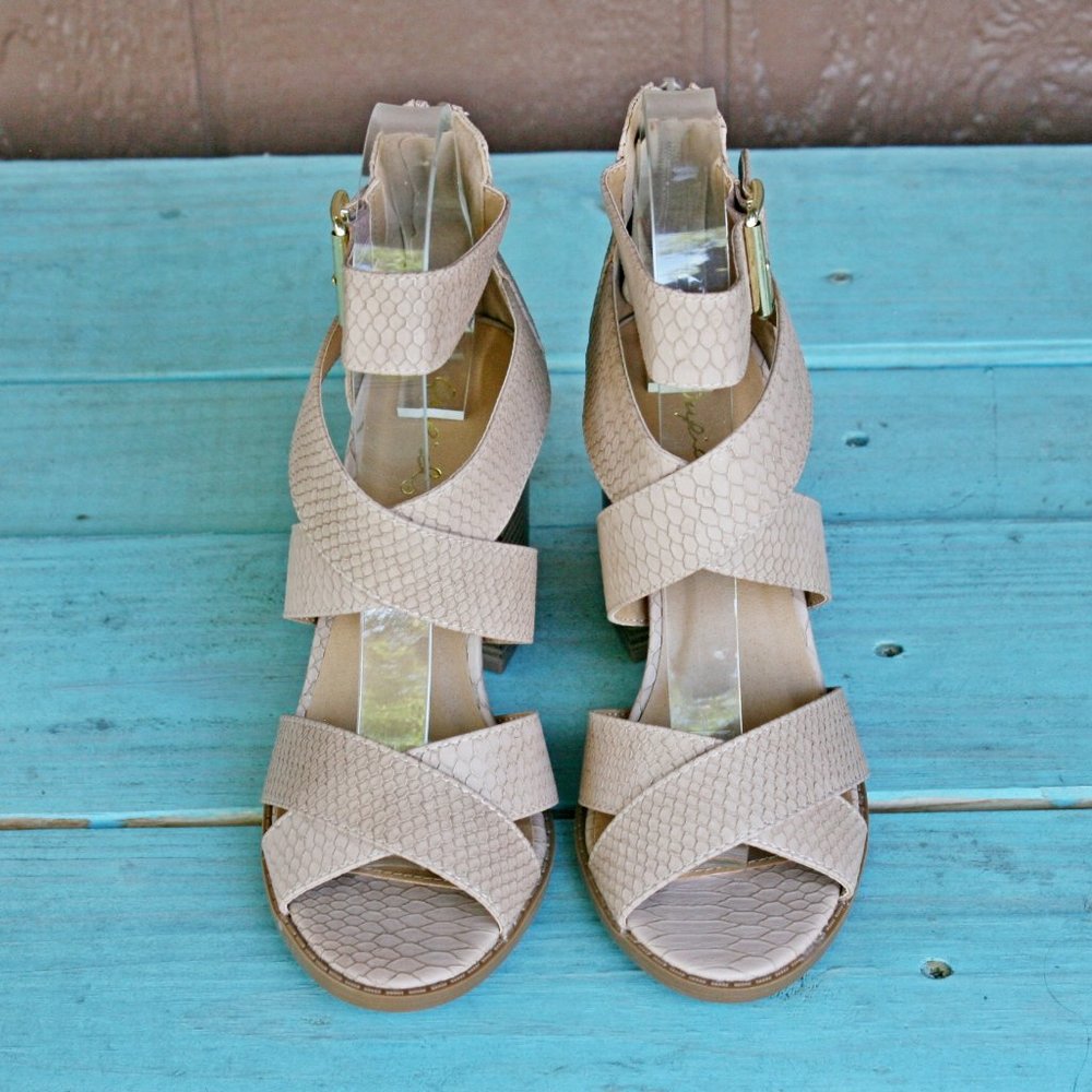 Qupid Heeled Sandals Tan Brown Strappy Snake Print - Picture 2 of 8